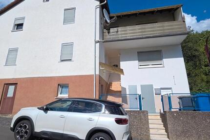 Haus Dautphetal - 5 Zimmer, 128 m&sup2;, 180.000&euro; | Angebot:27084220