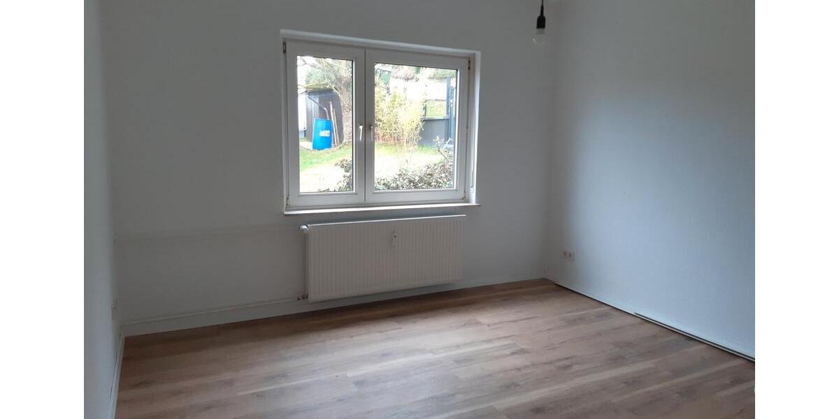 Einfamilienhaus Lahntal - 9 Zimmer, 235 m&sup2;, 360.000&euro; | Angebot:27111658