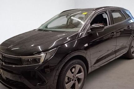 Opel Grandland (X) 7.400 km 31.900 &euro; Frankenberg 35066