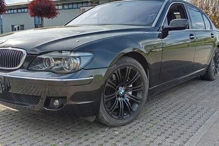 BMW 760 200.000 km 8.888 &euro; Giessen 35396