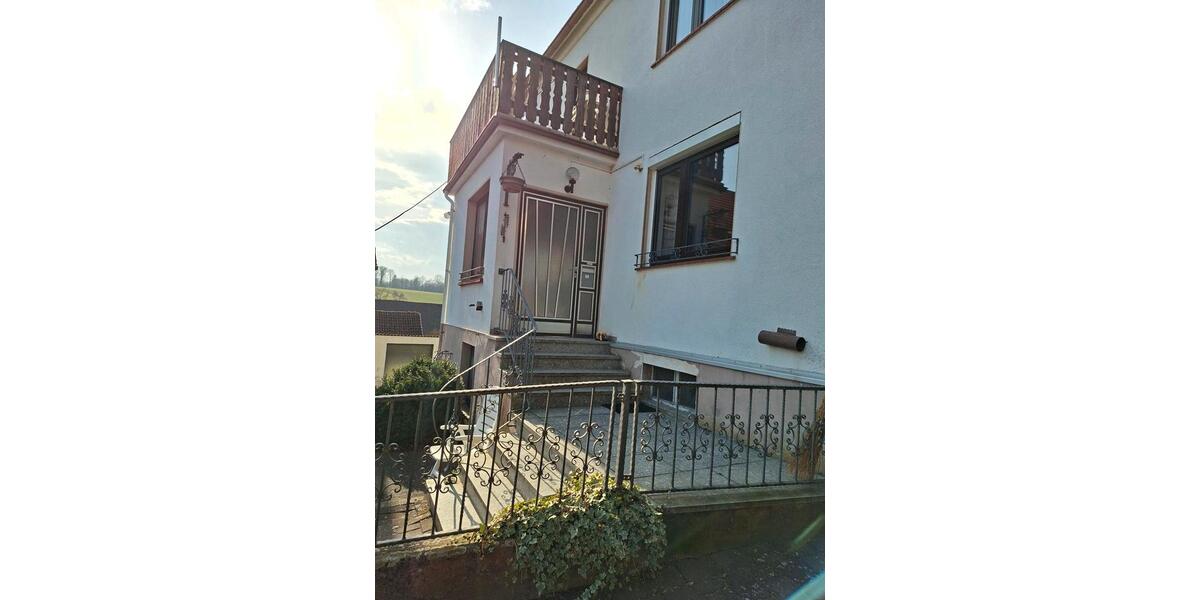 Bauernhaus, Landhaus Wohratal - 6 Zimmer, 145 m&sup2;, 195.000&euro; | Angebot:25510396