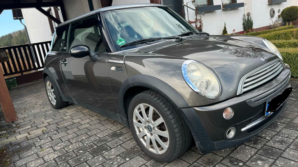 Mini Cooper 286.052 km 2.100 &euro; Gladenbach 35075