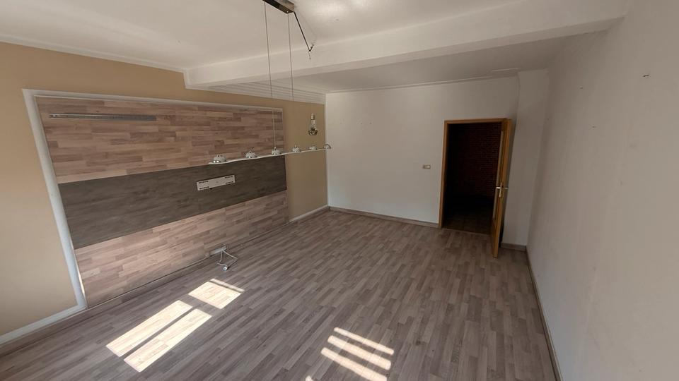 Etagenwohnung Wetter (Hessen) - 2 Zimmer, 78 m&sup2;, 467&euro; | Angebot:25757392