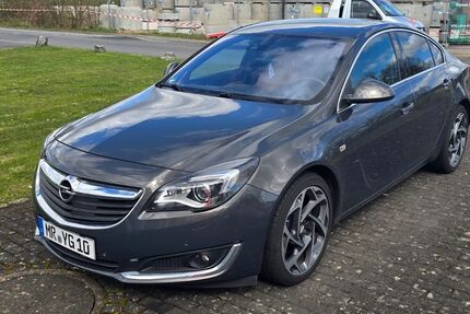Opel Insignia 167.000 km 9.000 &euro; Marburg 35041
