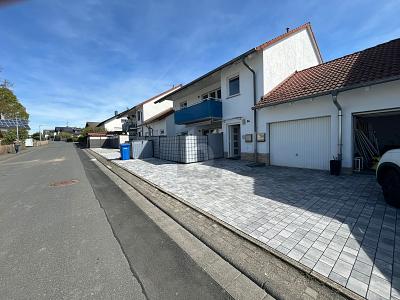 ZENTRAL WOHNEN, ENTSPANNT LEBEN MIT AUSSICHT - Etagenwohnung Stadtallendorf | Angebot:27252432