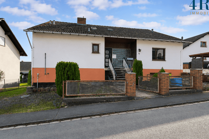 Haus Schreufa Schreufa - 7 Zimmer, 183 m&sup2;, 199.000&euro; | Angebot:27130034