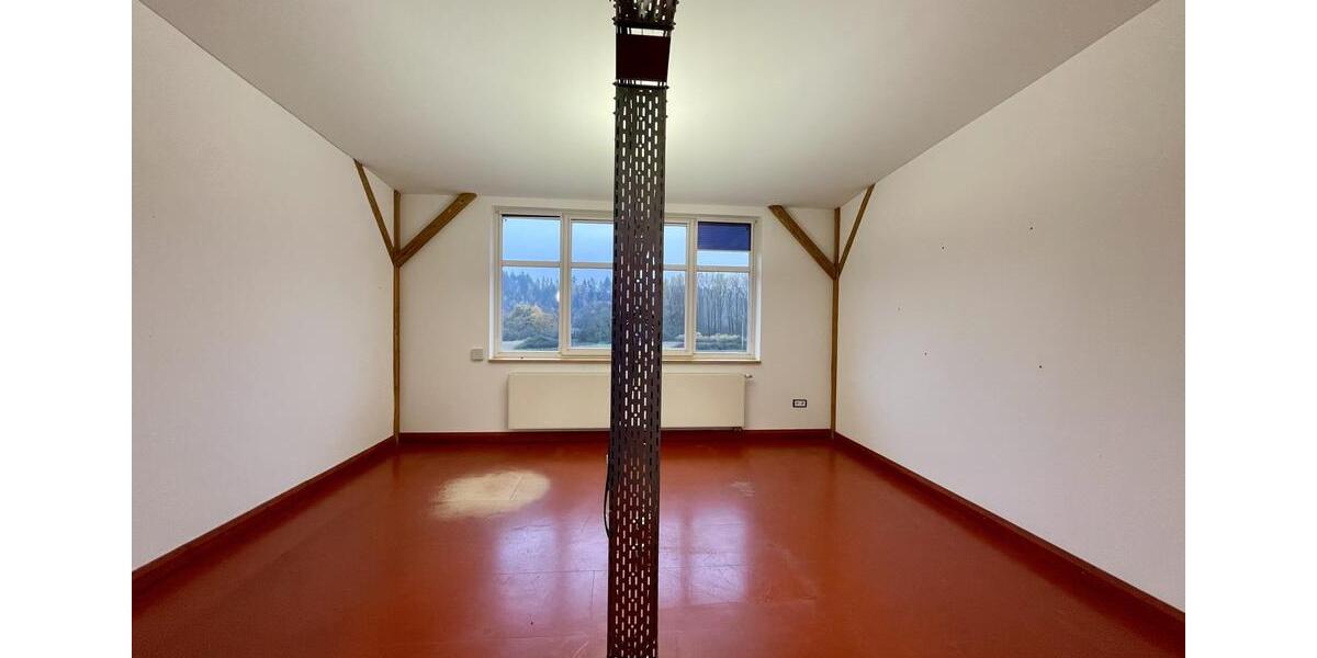 Gewerbeobjekt Frankenberg (Eder) - 2.750&euro; | Angebot:18001884