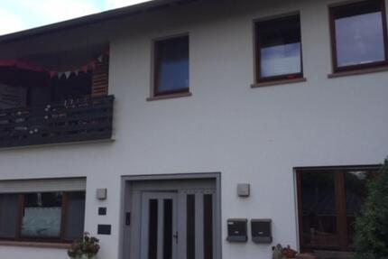 Haus Kirchhain - 8 Zimmer, 265 m&sup2;, 450.000&euro; | Angebot:25172907