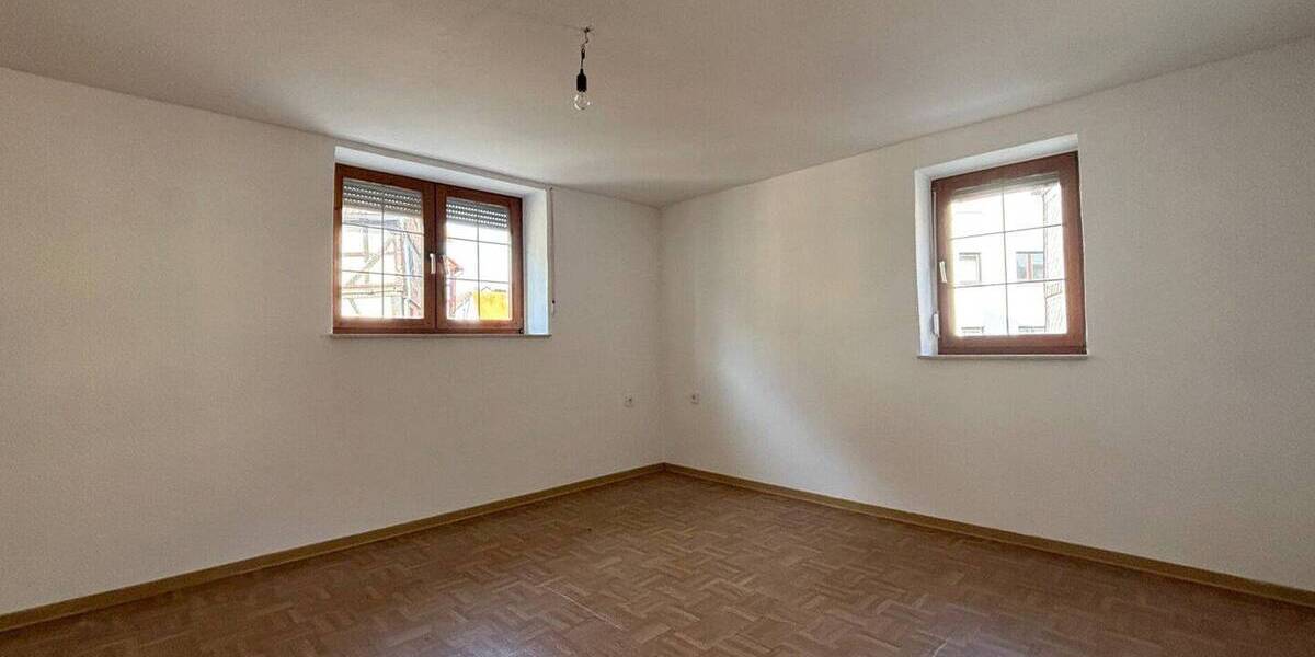Einfamilienhaus Neustadt (Hessen) Neustadt - 6 Zimmer, 145 m&sup2;, 139.000&euro; | Angebot:25775610