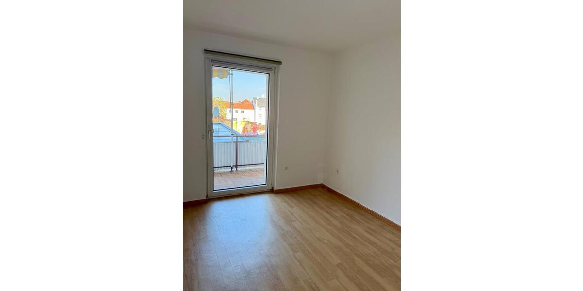 Etagenwohnung Gießen - 3 Zimmer, 86 m&sup2;, 299.000&euro; | Angebot:26713062