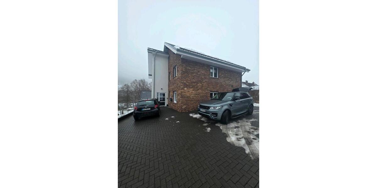 Etagenwohnung Bad Laasphe - 4 Zimmer, 90 m&sup2;, 200.000&euro; | Angebot:24658046