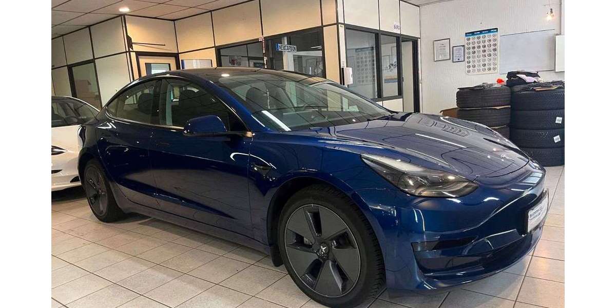 Tesla Model 3 30.000 km 28.500 &euro; Grünberg 35305