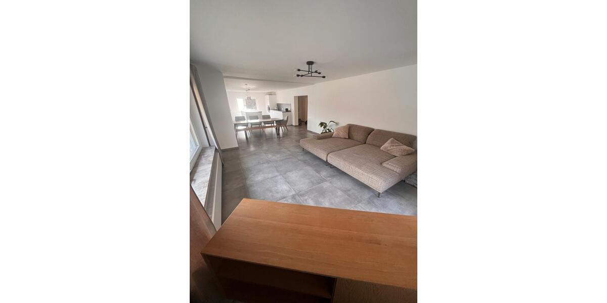 Maisonettenwohnung Dautphetal - 6 Zimmer, 170 m&sup2;, 1.564&euro; | Angebot:25286638