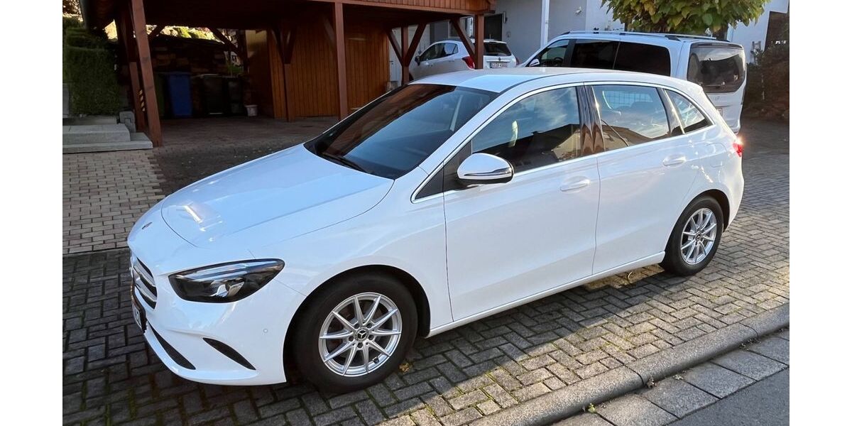 Mercedes-Benz B 200 69.895 km 21.700 &euro; Grünberg 35305