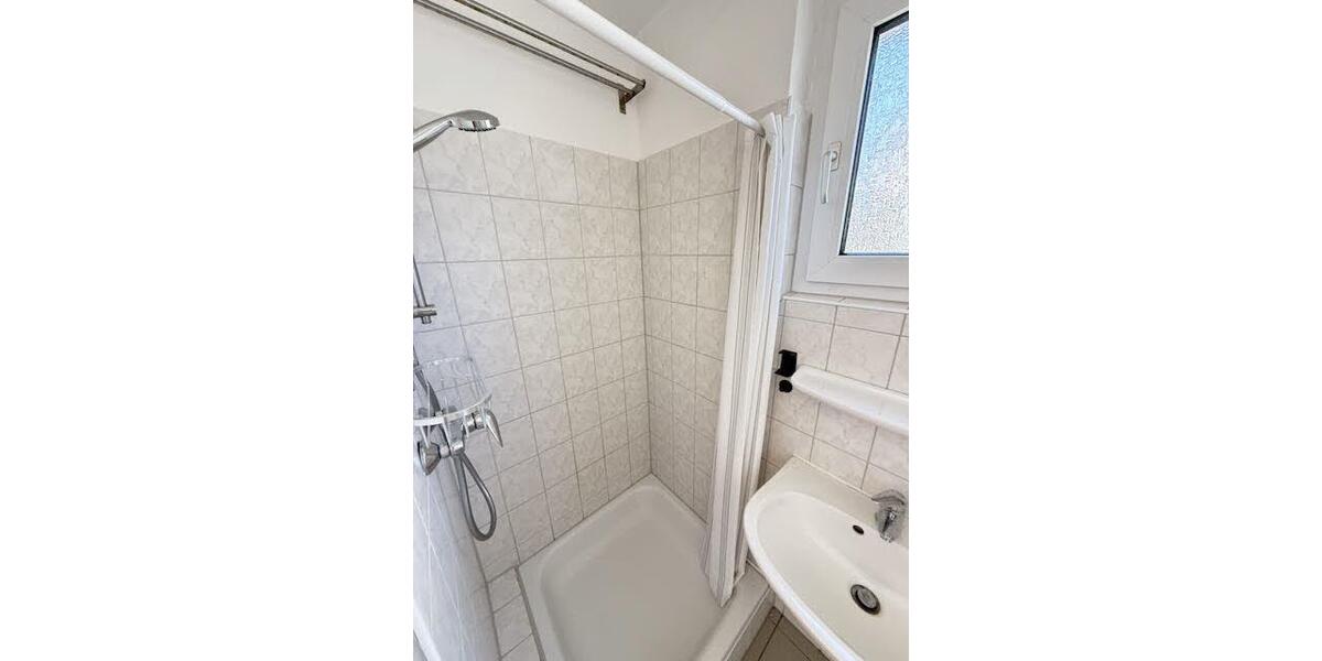 Etagenwohnung Gießen Wieseck - 1 Zimmer, 24 m&sup2;, 350&euro; | Angebot:26149509