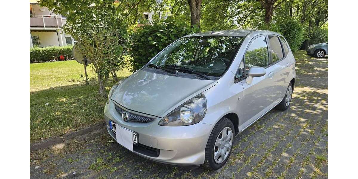 Honda Jazz 241.000 km 2.050 &euro; Kirchhain 35274