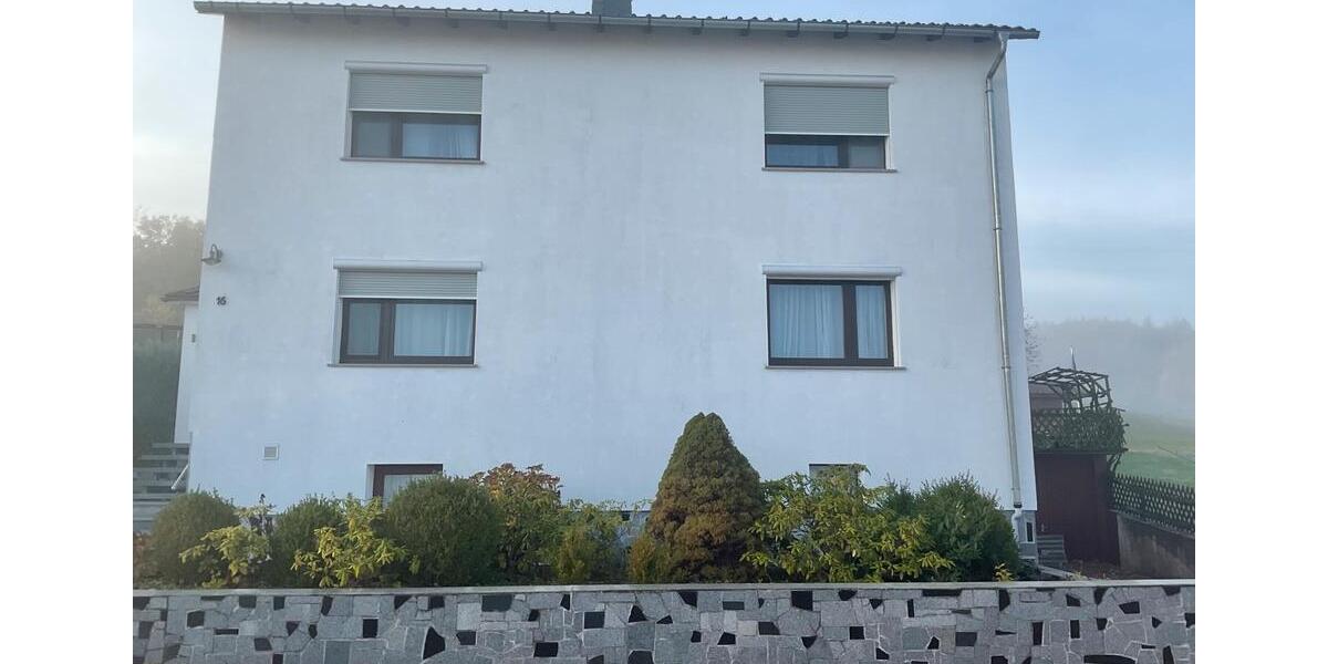 Einfamilienhaus Dautphetal - 6 Zimmer, 140 m&sup2;, 350.000&euro; | Angebot:26611187