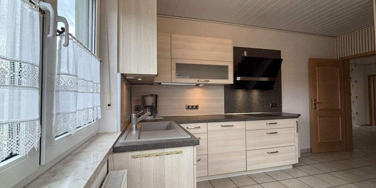 Einfamilienhaus Wohratal / Halsdorf Halsdorf - 5 Zimmer, 173 m&sup2;, 399.000&euro; | Angebot:25689276