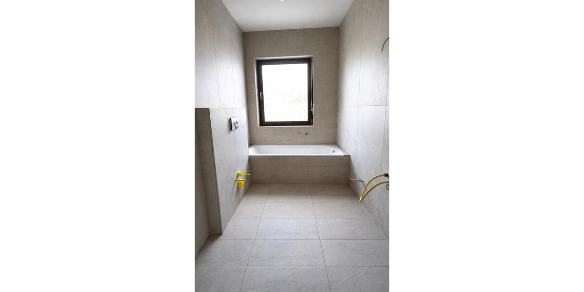 Erdgeschoßwohnung Amöneburg - 4 Zimmer, 126 m&sup2;, 1.650&euro; | Angebot:25101903