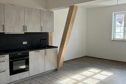 Wohnung Kirchhain - 3 Zimmer, 75 m&sup2;, 1.043&euro; | Angebot:25932489