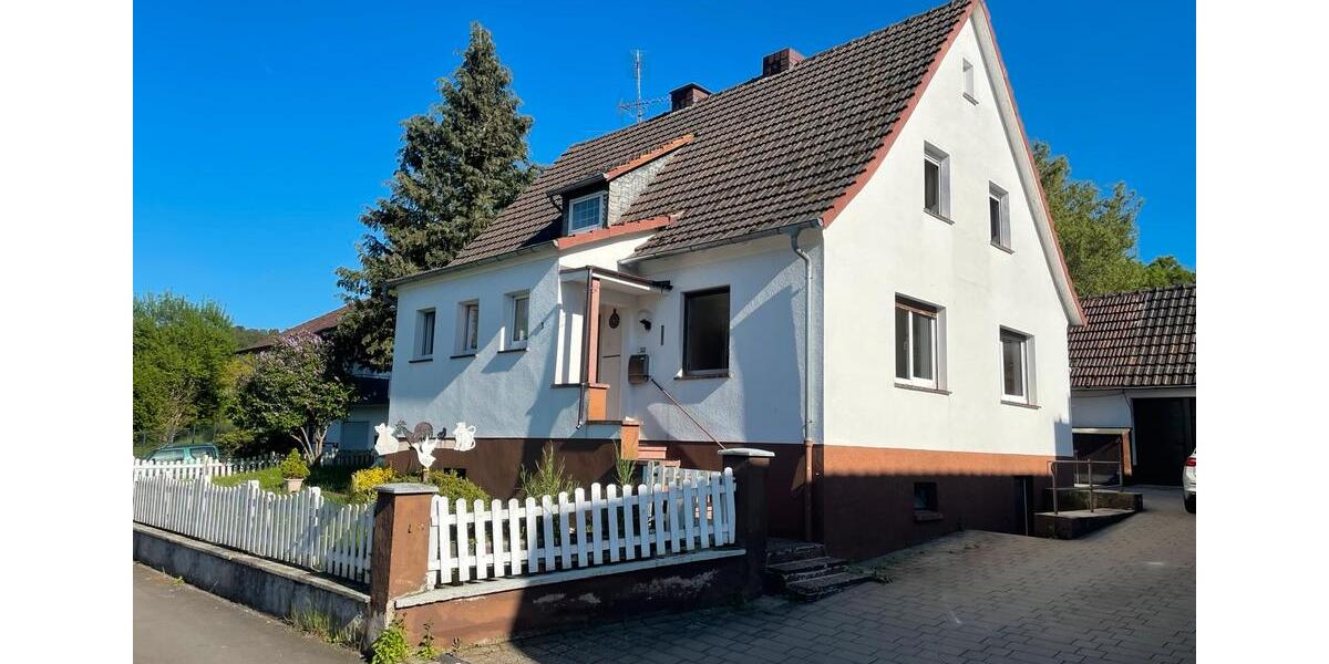 Einfamilienhaus Wetter (Hessen) - 7 Zimmer, 145 m&sup2;, 283.000&euro; | Angebot:26686457