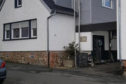 Haus Wettenberg - 6 Zimmer, 140 m&sup2;, 350.000&euro; | Angebot:25994350