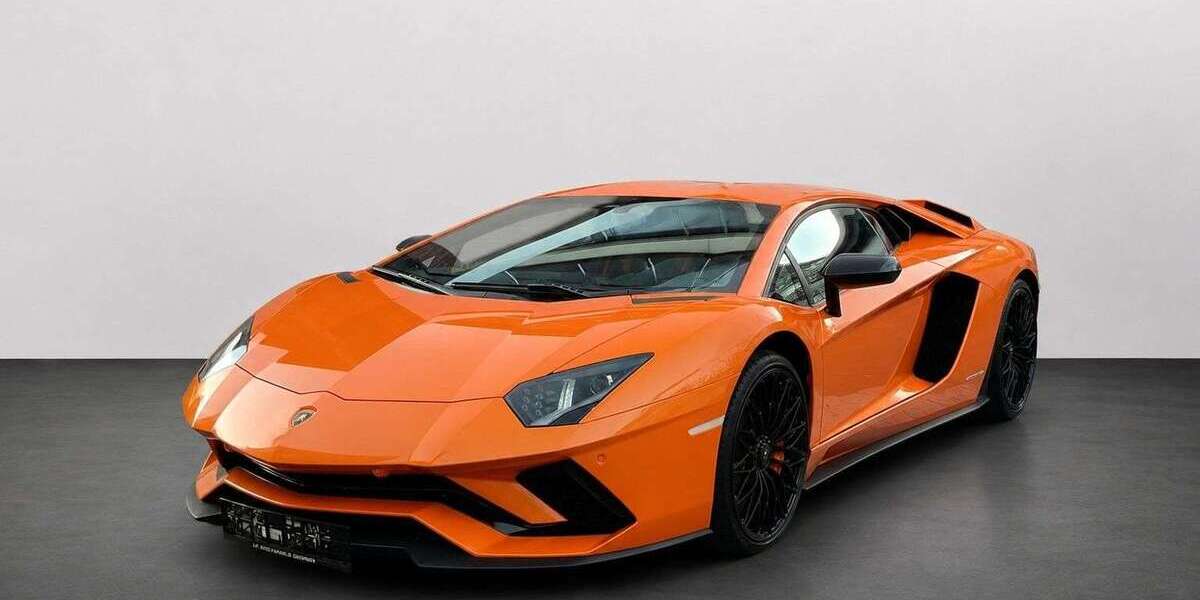 Lamborghini Aventador 12.442 km 369.000 &euro; Giessen 35394