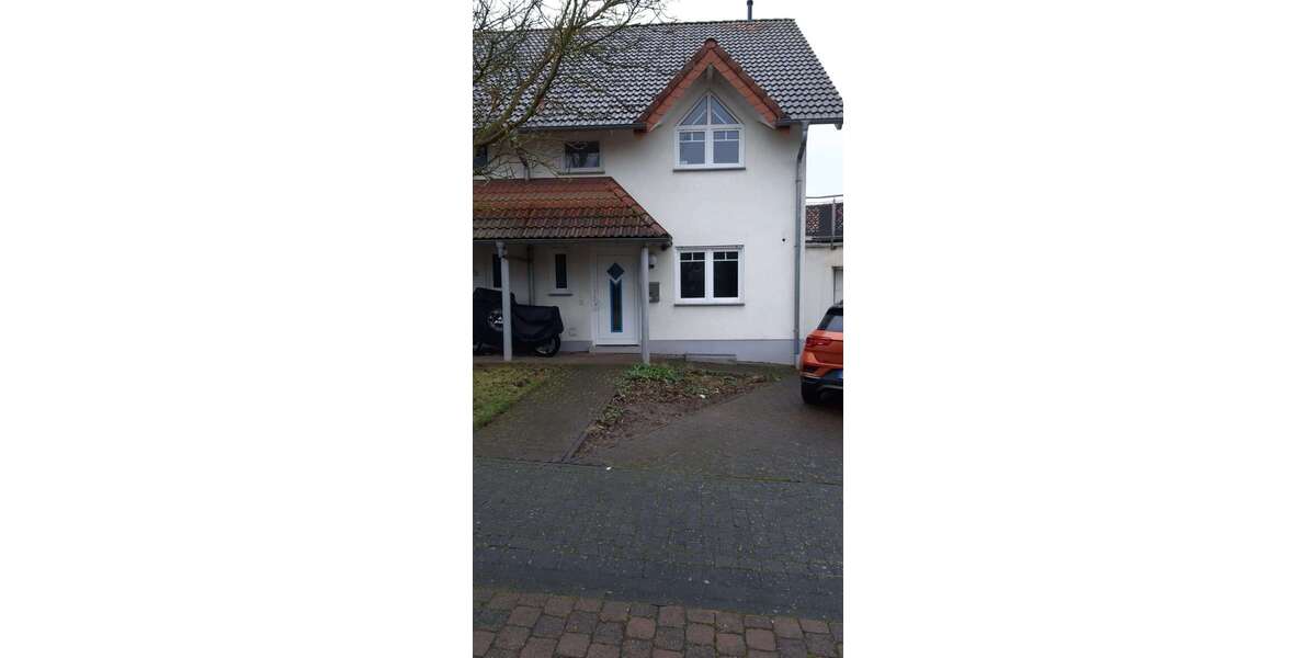 Etagenwohnung Lollar - Salzböden Salzböden - 4 Zimmer, 155 m&sup2;, 1.300&euro; | Angebot:26577910