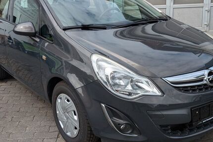 Opel Corsa 161.660 km 2.450 &euro; Cölbe-Bernsdorf 35091