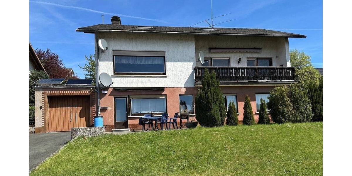 Mehrfamilienhaus, Wohnhaus Bad Laasphe - 7 Zimmer, 179 m&sup2;, 239.000&euro; | Angebot:26740516