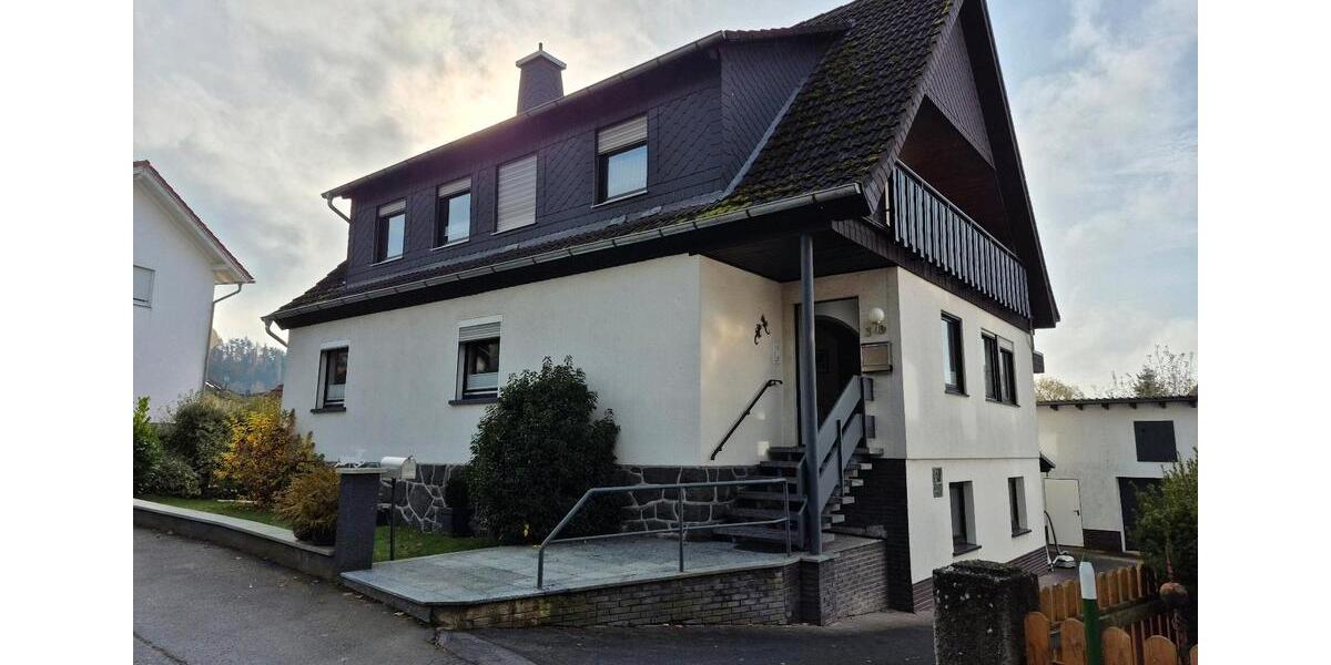 Mehrfamilienhaus, Wohnhaus Burgwald - 8 Zimmer, 211 m&sup2;, 325.000&euro; | Angebot:24489183
