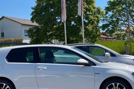 VW Golf 17.500 km 14.998 &euro; Lohra 35102