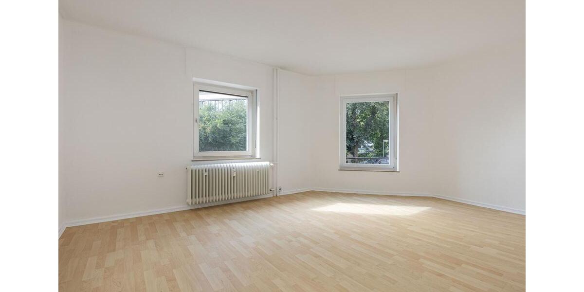 Etagenwohnung Gießen - 2 Zimmer, 65 m&sup2;, 990&euro; | Angebot:25980802