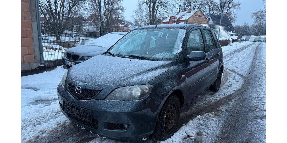 Mazda 2 166.000 km 850 &euro; Rauschenberg 35282