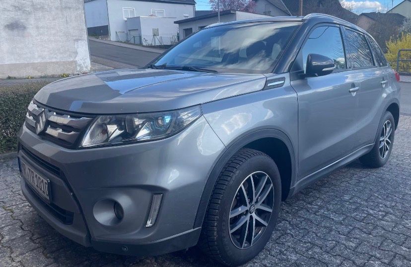 Suzuki Vitara 112.500 km 12.990 &euro; Amöneburg 35287