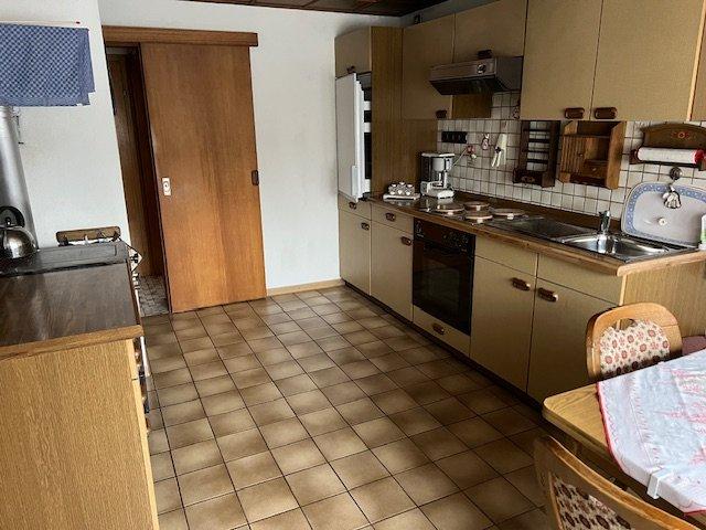 Einfamilienhaus Battenberg (Eder) - 6 Zimmer, 149 m&sup2;, 119.000&euro; | Angebot:26042292