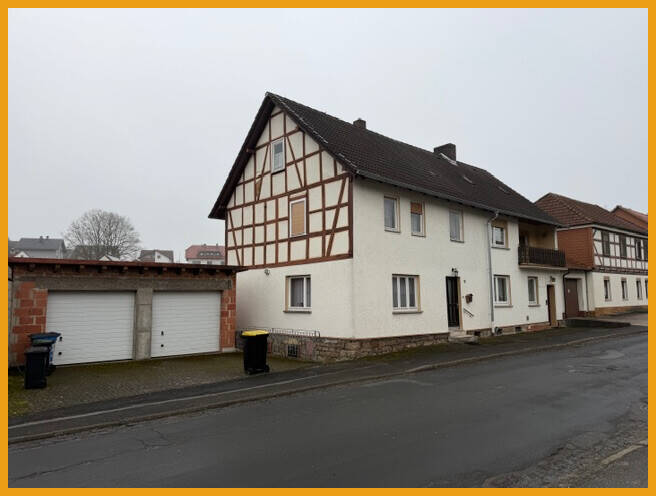 Mehrfamilienhaus, Wohnhaus Neustadt (Hessen) / Mengsberg Mengsberg - 7 Zimmer, 270 m&sup2;, 204.900&euro; | Angebot:25970668