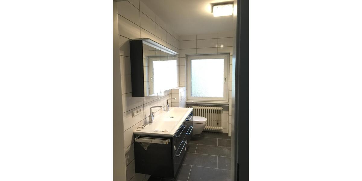 Einfamilienhaus Biebertal - 9 Zimmer, 280 m&sup2;, 650.000&euro; | Angebot:25428204