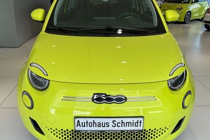 Fiat 500e 13.495 km 17.490 &euro; Dautphetal 35232