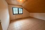 Dachgeschoßwohnung Wetter (Hessen) - 2 Zimmer, 87 m&sup2;, 715&euro; | Angebot:26112066