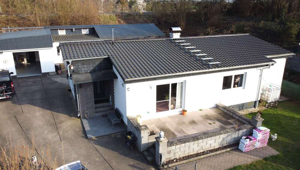 Einfamilienhaus Gießen Wieseck - 8 Zimmer, 228 m&sup2;, 549.000&euro; | Angebot:25898230