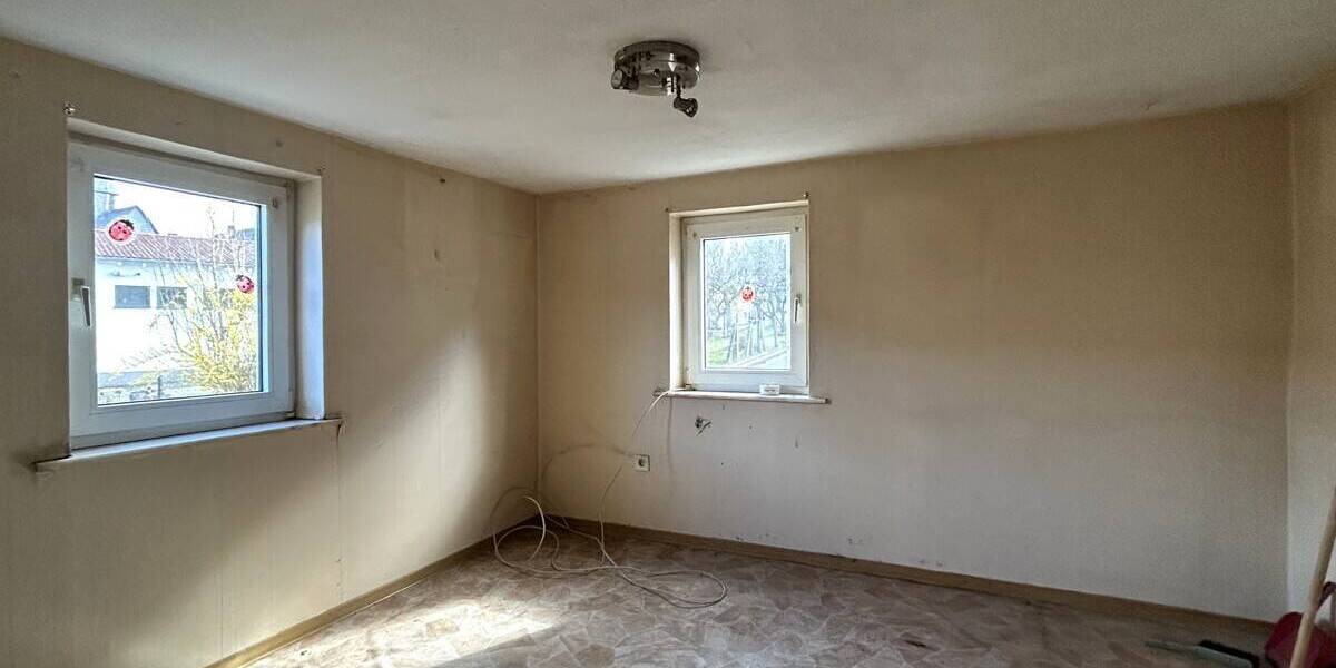 Einfamilienhaus Steffenberg / Steinperf Steinperf - 6 Zimmer, 106 m&sup2;, 59.000&euro; | Angebot:26594967
