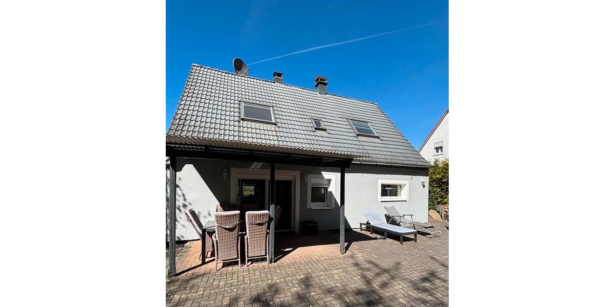Einfamilienhaus Dautphetal - 3 Zimmer, 150 m&sup2;, 290.000&euro; | Angebot:26989571