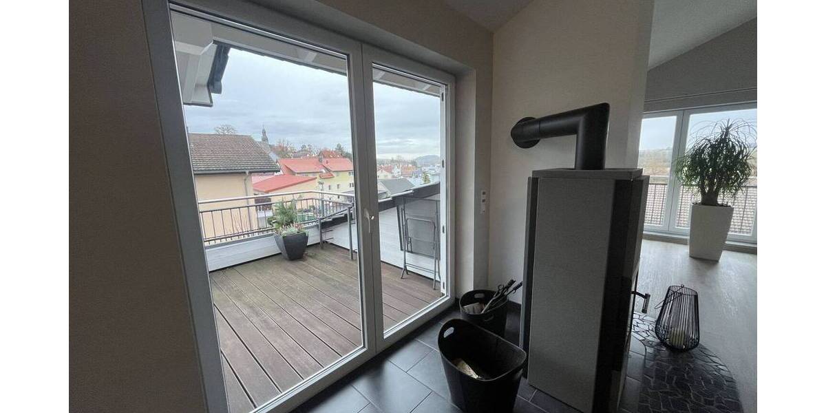 Etagenwohnung Reiskirchen Hattenrod - 7 Zimmer, 250 m&sup2;, 670.000&euro; | Angebot:26794222
