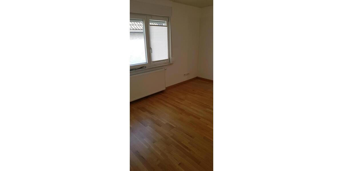 Einfamilienhaus Wettenberg - 6 Zimmer, 140 m&sup2;, 350.000&euro; | Angebot:25994350