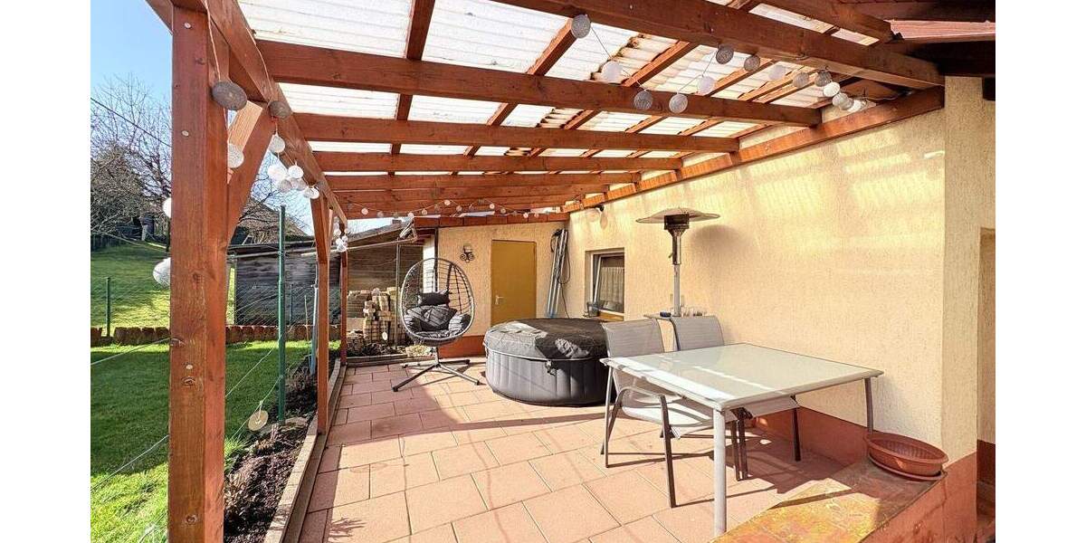 Einfamilienhaus Grünberg - 8 Zimmer, 162 m&sup2;, 499.900&euro; | Angebot:25689273