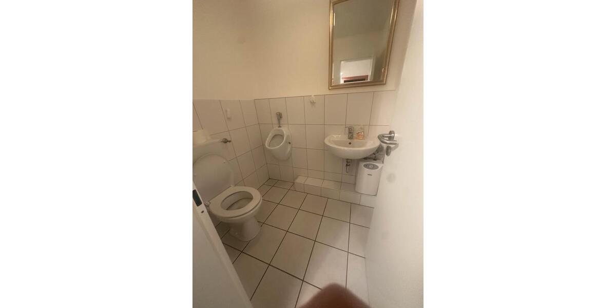 Einfamilienhaus Grünberg - 7 Zimmer, 197 m&sup2;, 300.000&euro; | Angebot:26204568