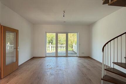 Wohnung Gladenbach - 2 Zimmer, 63 m&sup2;, 625&euro; | Angebot:26299969