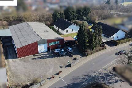 Haus Fernwald / Steinbach Steinbach - 6 Zimmer, 270 m&sup2;, 999.900&euro; | Angebot:26433503