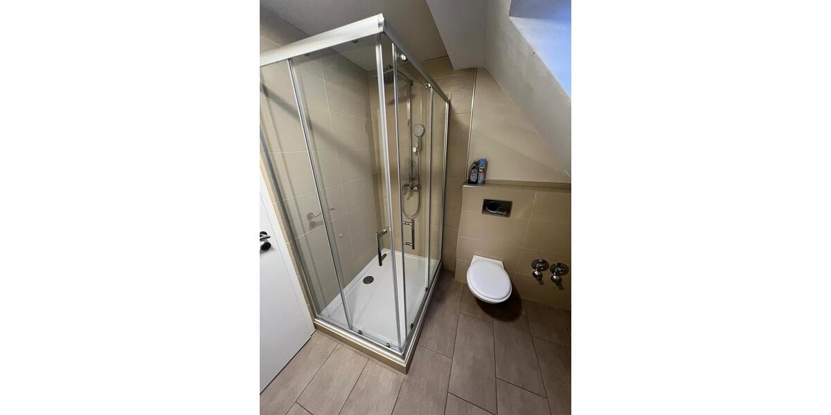 Dachgeschoßwohnung Allendorf (Eder) - 5 Zimmer, 135 m&sup2;, 1.200&euro; | Angebot:26374963